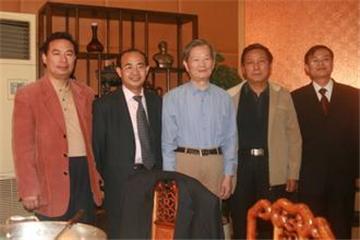 王科峰特邀中国著名法学家举行案件法律论证会